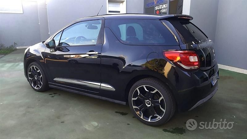 Usata DS Automobiles DS3 So Chic 2015 Nero Cabrio