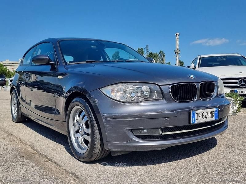 Usata BMW 120 Efficient Dynamics 170 CV (125 kW) 2008 Gray Utilitaria