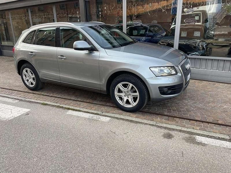 Grigio Usata 2012 Audi Q5 Advanced SUV | 9900 € (Ottimo prezzo) - Immagine 1/4
