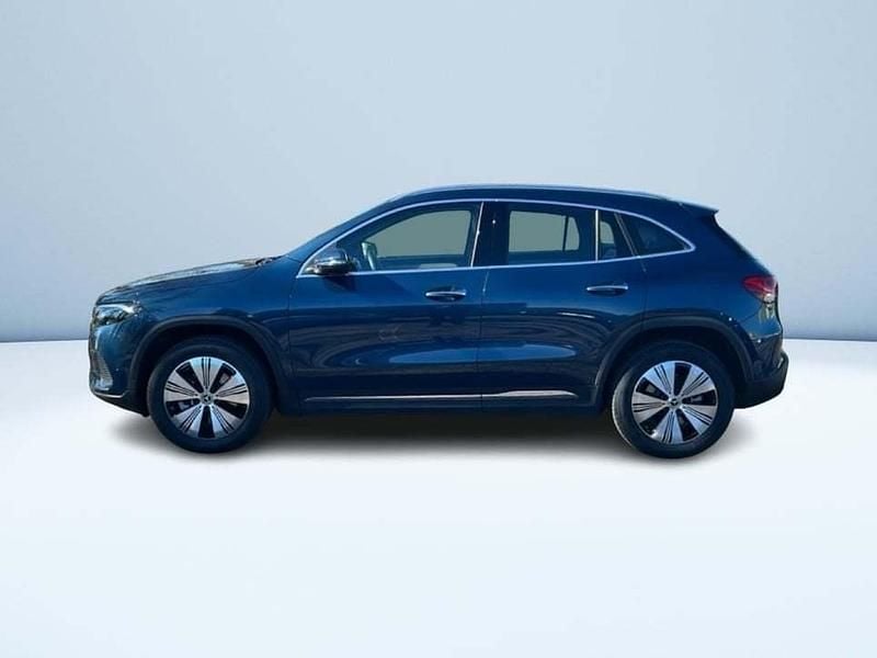 Usata Mercedes EQA250 110 kW (150 CV) 2023 Blu SUV