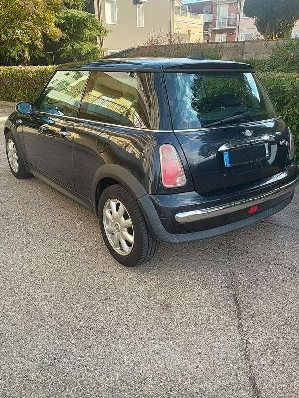 Usata Mini One D 88 CV (64 kW) 2006 Utilitaria