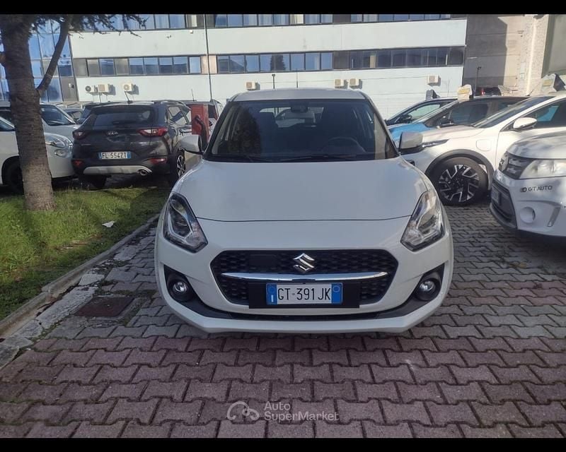 Usata Suzuki Swift 83 CV (61 kW) 2024 Bianco Utilitaria