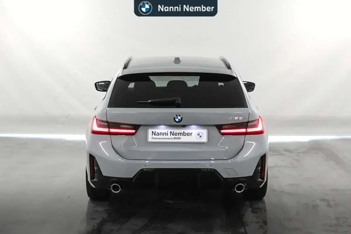 Usata BMW 318 M Sport 150 CV (110 kW) 2025 Brooklyn grey metallic Station wagon