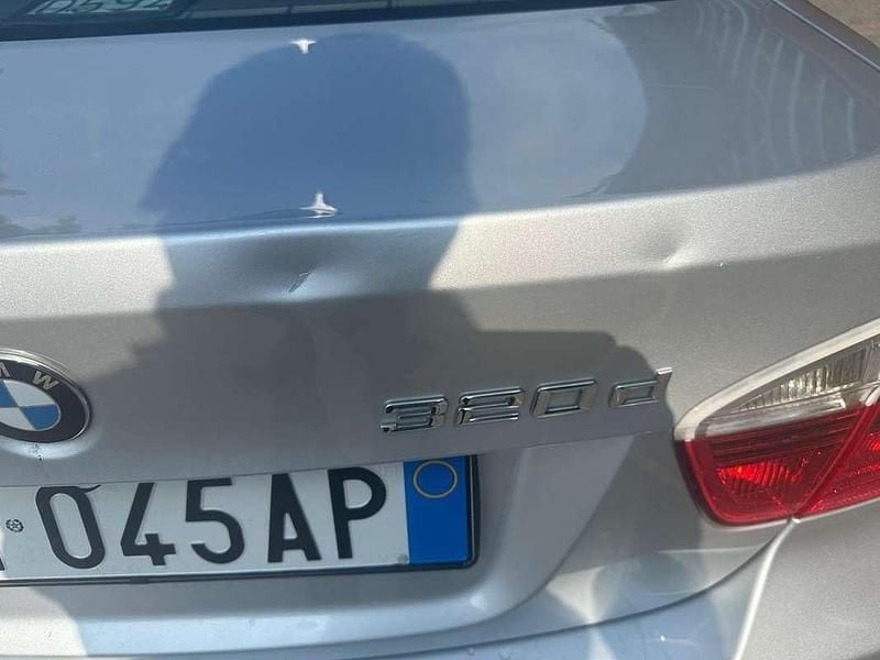 Usata BMW 320 163 CV (119 kW) 2007 Argento Berlina