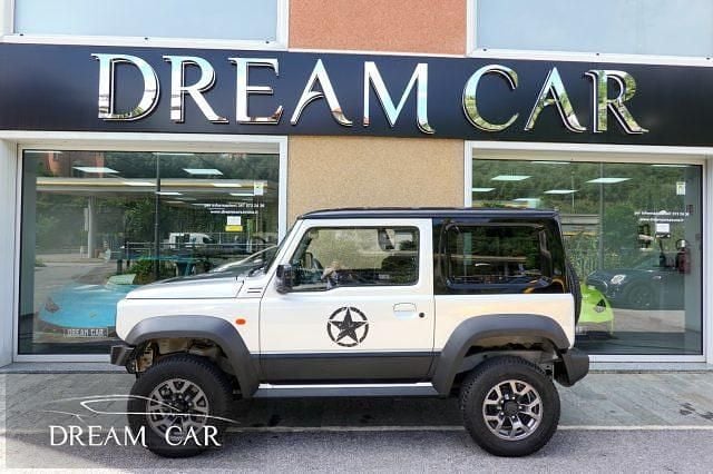 Usata Suzuki Jimny 102 CV (75 kW) 2020 Argento metallizzato SUV