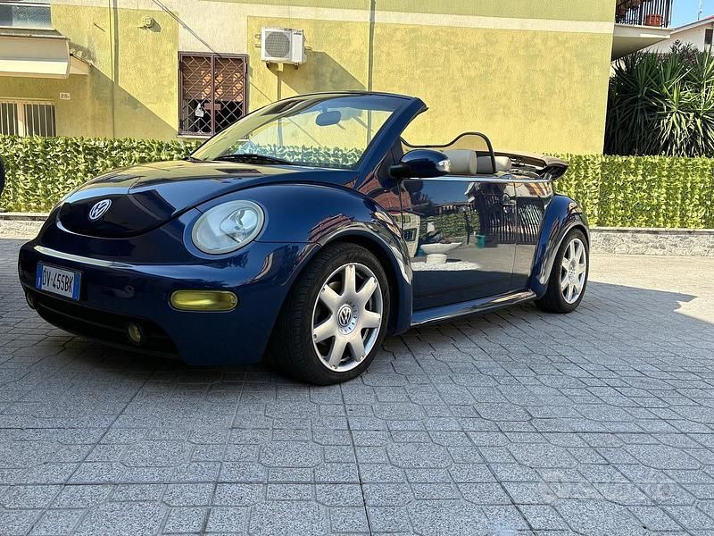 Blu Usata 2008 VW Beetle Cabrio | 7200 € (Ottimo prezzo) - Immagine 1/4