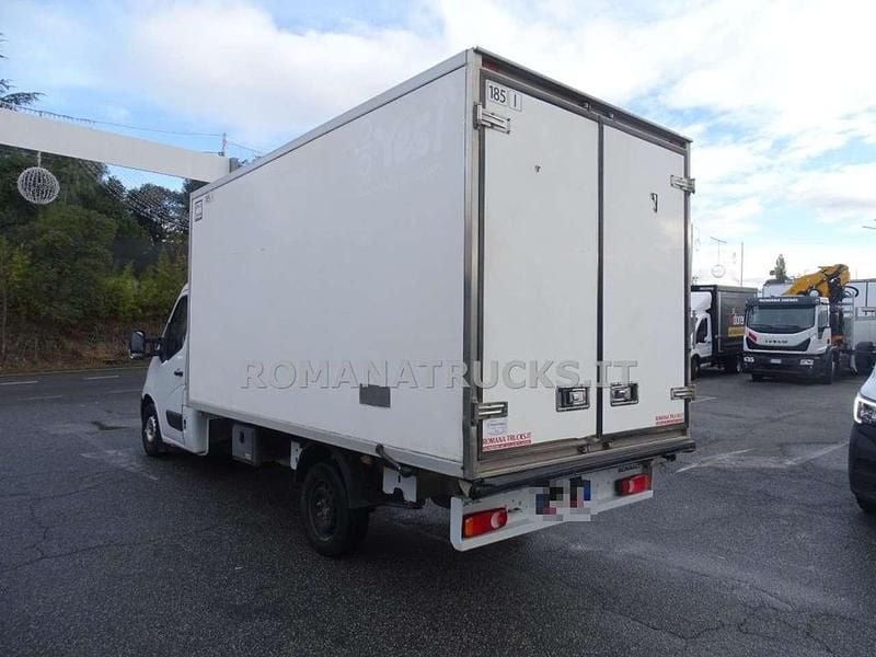 Usata Opel Movano 131 CV (96 kW) 2017 Bianco pastello Monovolume