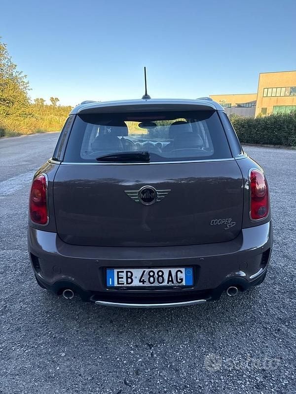 Usata Mini Cooper SD Countryman 143 CV (105 kW) 2012 Marrone SUV