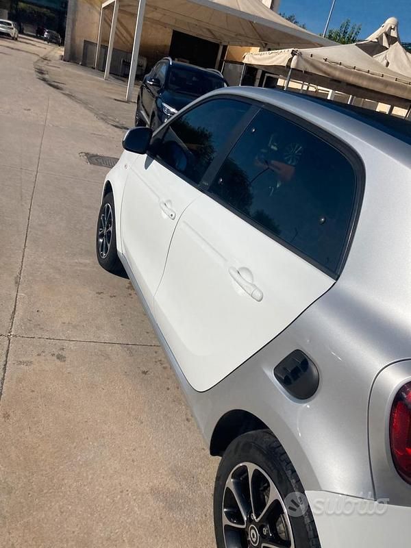 Usata Smart ForFour 2016 Utilitaria