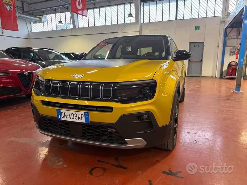 Usata Jeep Avenger Summit 100 CV (73 kW) 2023 Giallo SUV