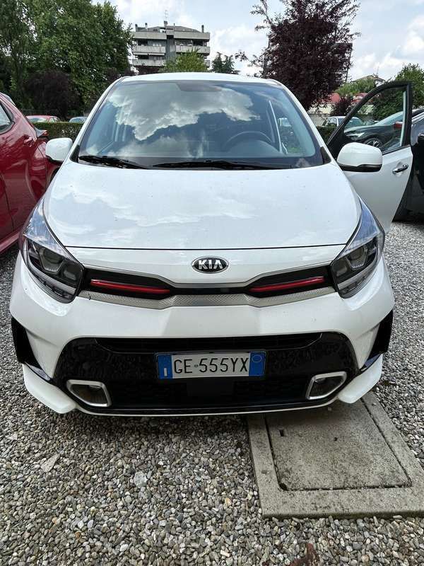 Bianco Usata 2021 Kia Picanto GT-Line Due volumi | 13.900 € (Cara) - Immagine 1/4