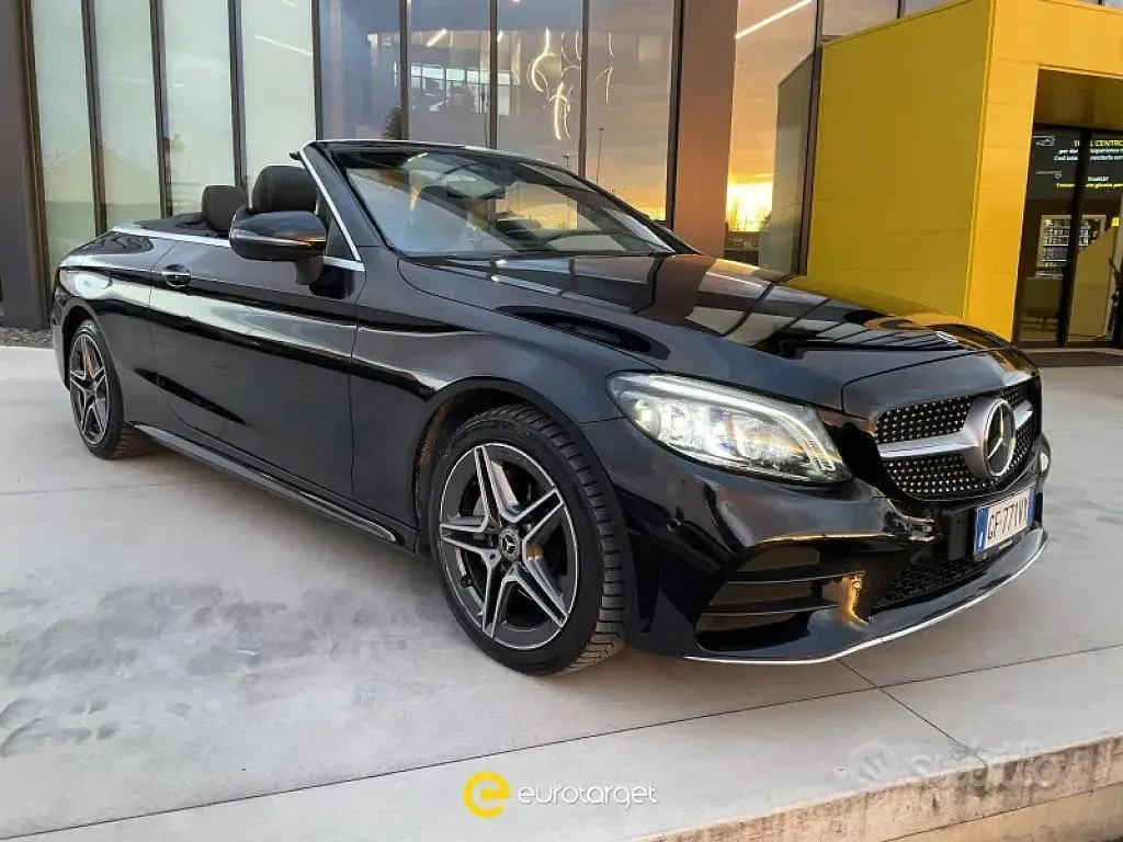 Usata Mercedes C220 Premium Plus 194 CV (142 kW) 2021 Cabrio