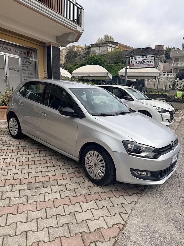 Usata VW Polo 75 CV (55 kW) 2011 Grigio Utilitaria