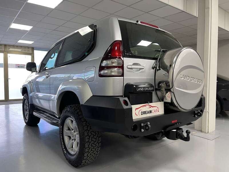 Usata Toyota Land Cruiser 173 CV (127 kW) 2007 Argento SUV