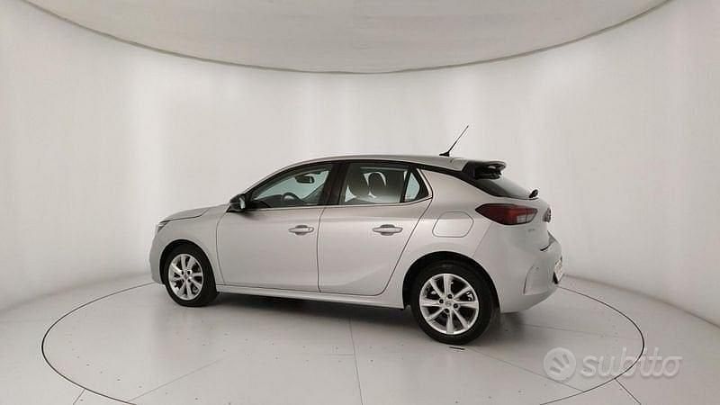 Usata Opel Corsa Elegance 100 CV (73 kW) 2023 Grigio Utilitaria