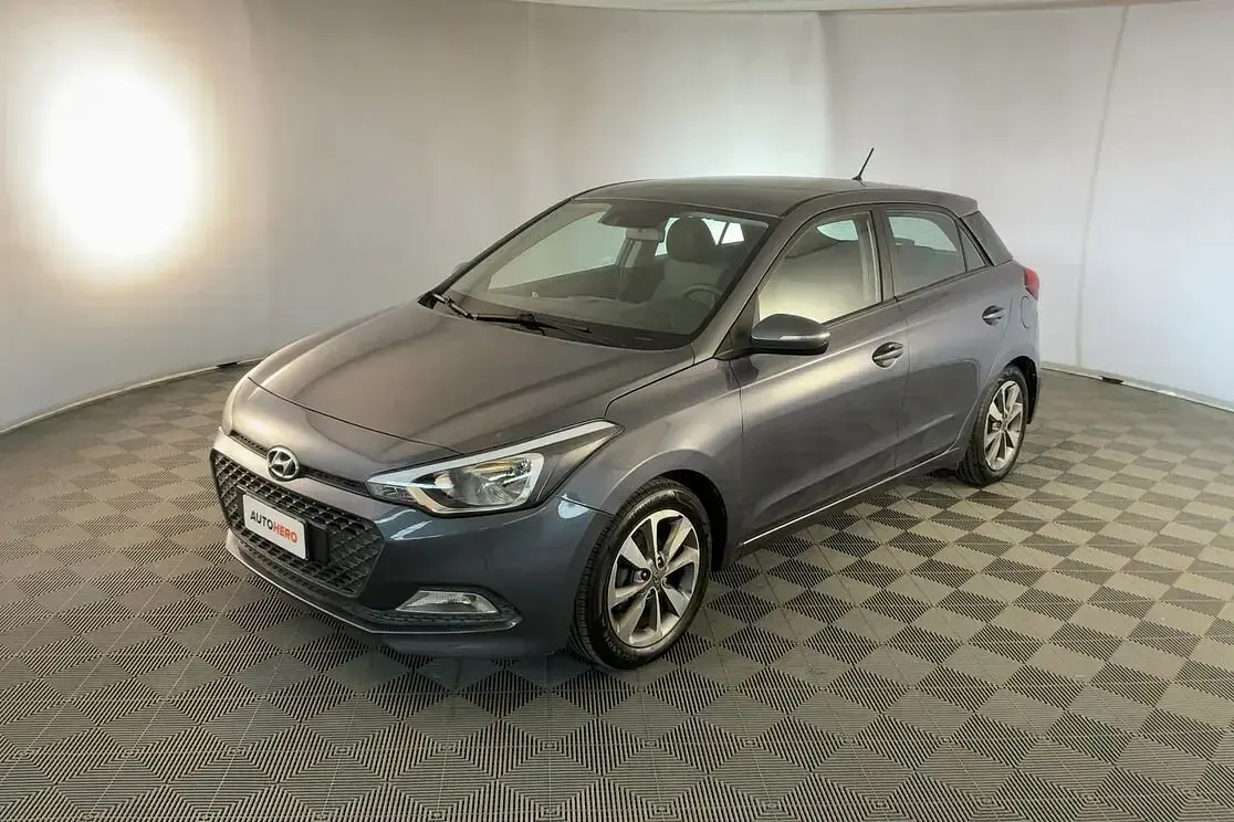 Usata Hyundai i20 Comfort 85 CV (62 kW) 2016 Berlina
