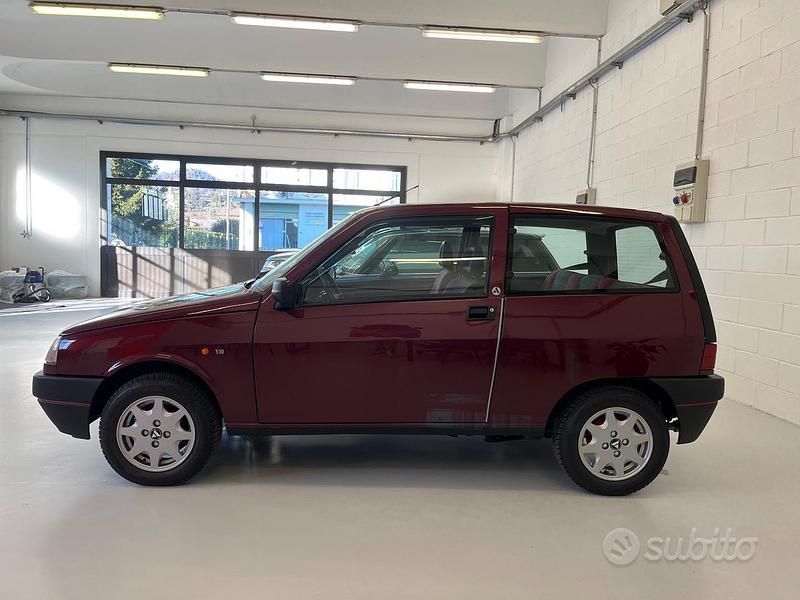 Usata Autobianchi Y10 50 CV (36 kW) 1993 Rosso Utilitaria