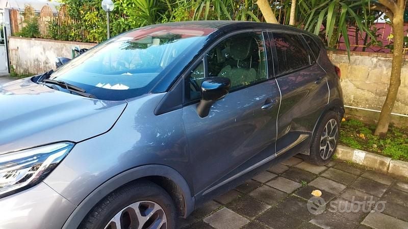 Usata Renault Captur 90 CV (66 kW) 2019 SUV