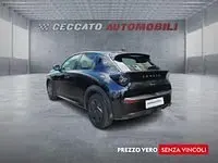 Usata Lancia Ypsilon 110 CV (80 kW) 2024 Nero Utilitaria