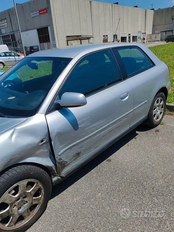 Usata Audi A3 2002 Grigio Utilitaria