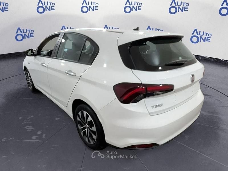 Usata Fiat Tipo City Life 99 CV (72 kW) 2022 Bianco Utilitaria