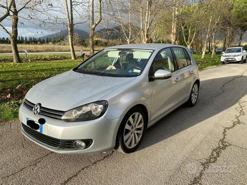 Usata VW Golf VI 122 CV (89 kW) 2010 Grigio Utilitaria