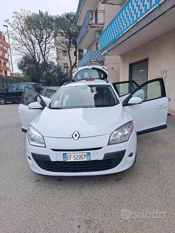 Usata Renault Mégane GrandTour 110 CV (80 kW) 2012 Station wagon