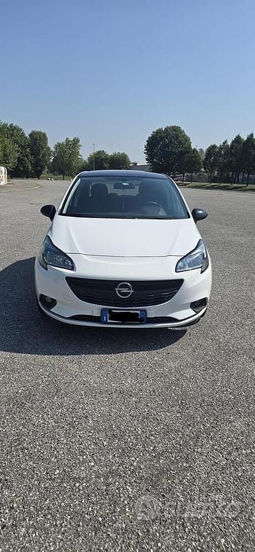 Usata Opel Corsa 90 CV (66 kW) 2016 Bianco Utilitaria