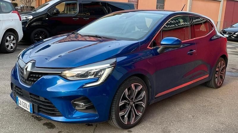 Usata Renault Clio V Initiale Paris 131 CV (96 kW) 2020 Blu Berlina