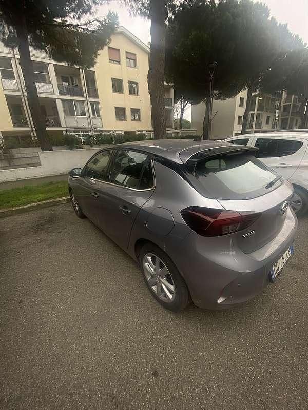 Usata Opel Corsa Elegance 101 CV (74 kW) 2021 Utilitaria