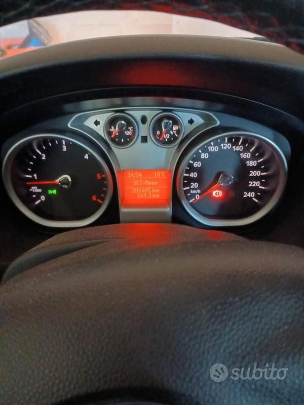 Begagnad Ford Focus 2008 Minibuss