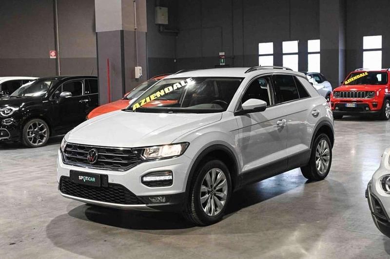 Bianco pastello Usata 2021 VW T-Roc Advance SUV | 23.900 € (Cara) - Immagine 1/4