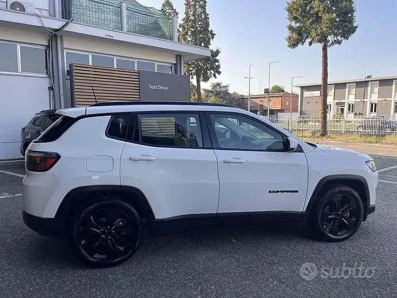 Usata Jeep Compass Limited 140 CV (102 kW) 2020 Bianco SUV