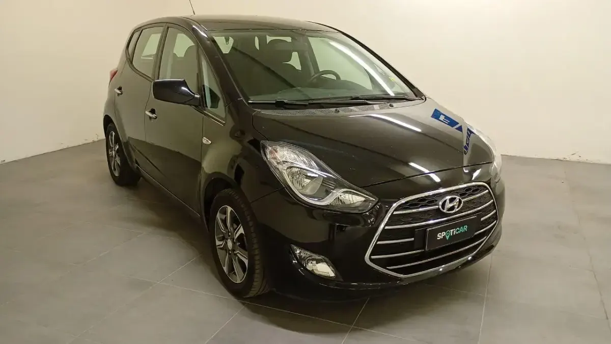Usata Hyundai ix20 Classic 90 CV (66 kW) 2017 Nero Utilitaria