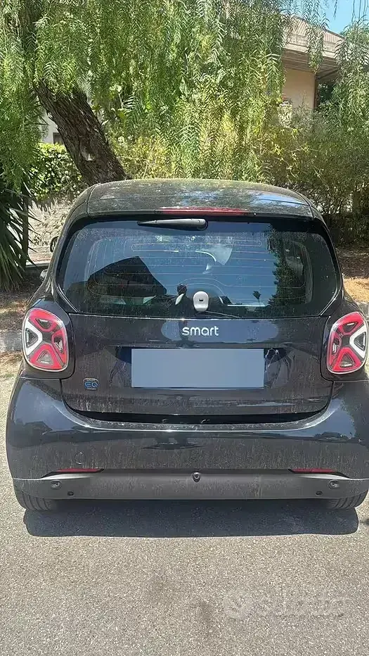 Usata Smart ForTwo Electric Drive 41 kW (56 CV) 2023 Nero Berlina