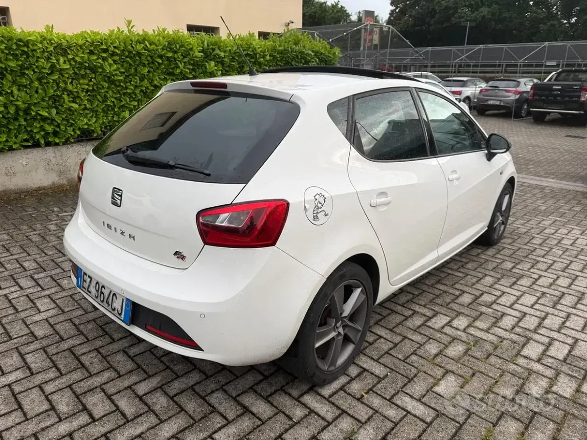 Usata Seat Ibiza FR 105 CV (77 kW) 2015 Bianco Berlina