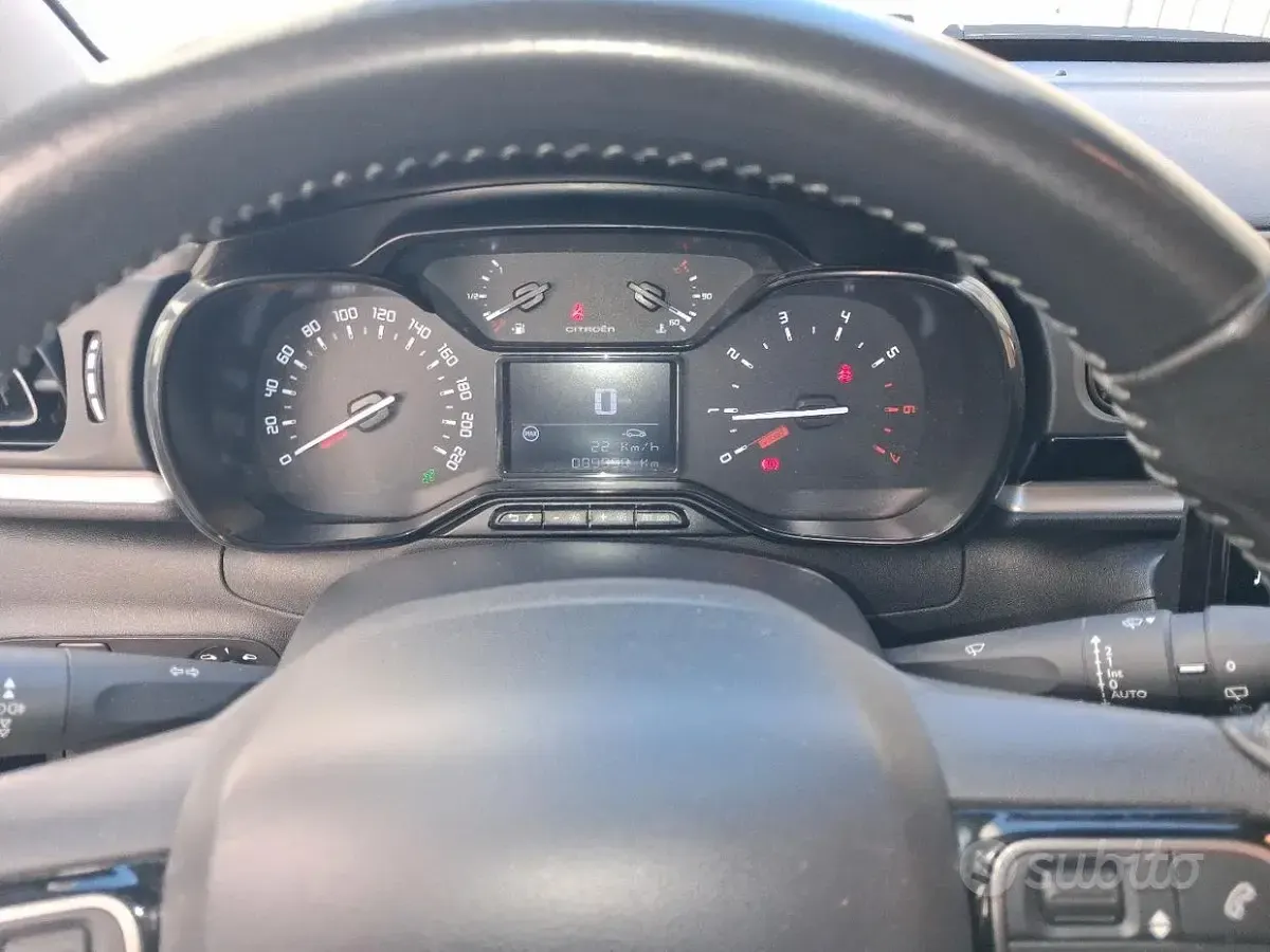 Usata Citroën C3 102 CV (75 kW) 2022 Nero Utilitaria