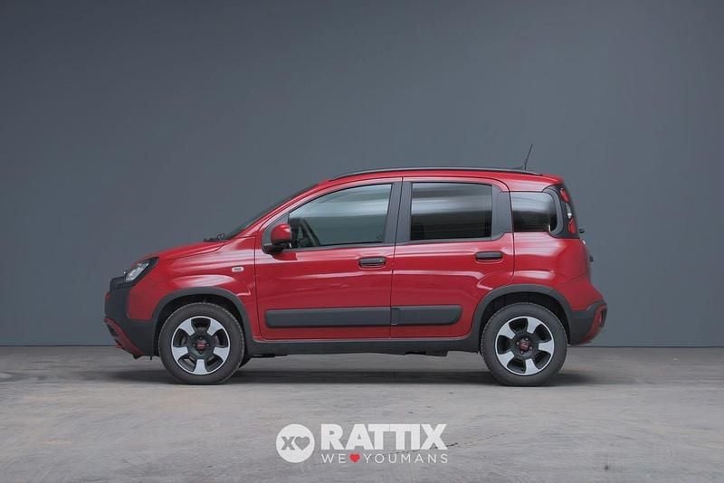 Usata Fiat Panda Cross Cross 70 CV (51 kW) 2024 Rosso Utilitaria