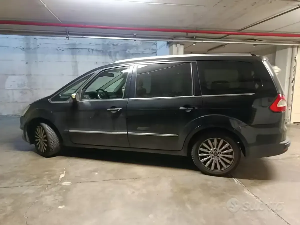 Usata Ford Galaxy 163 CV (119 kW) 2012 Nero Monovolume