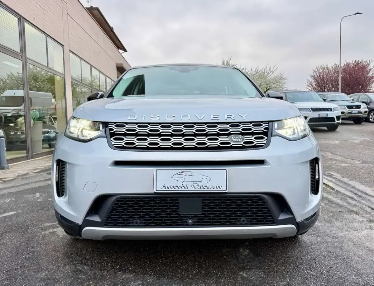 Usata Land Rover Discovery 5 SE 163 CV (119 kW) 2021 Argento SUV