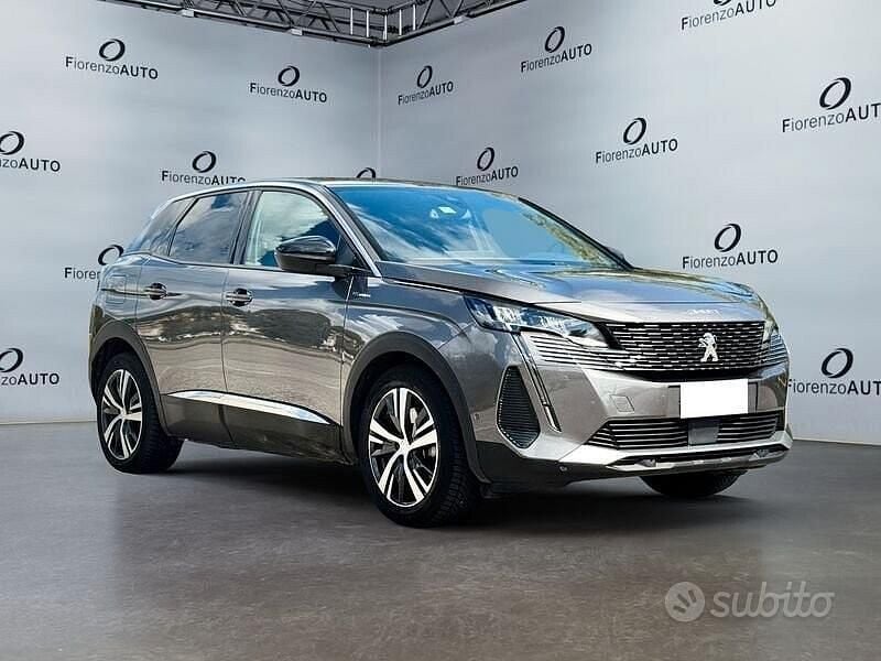 Usata Peugeot 3008 Allure 200 CV (147 kW) 2023 Grigio Station wagon