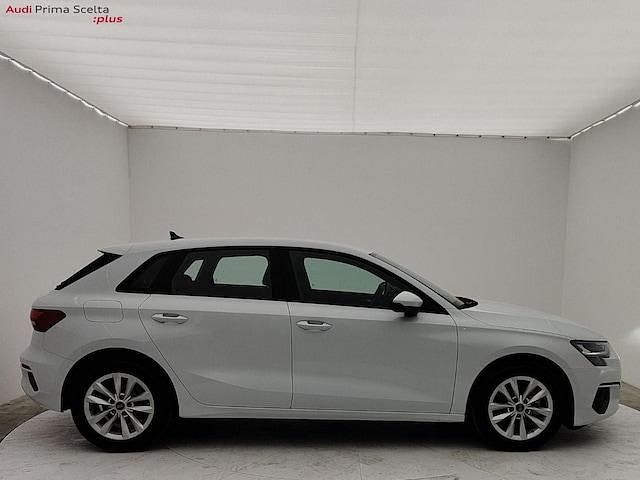 Usata Audi A3 Business 110 CV (80 kW) 2024 Bianco ghiaccio metallizzato