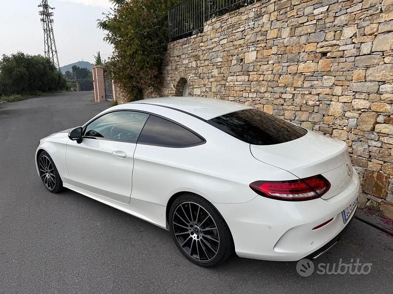 Usata Mercedes C200 Premium Plus 184 CV (135 kW) 2019 Bianco Coupé