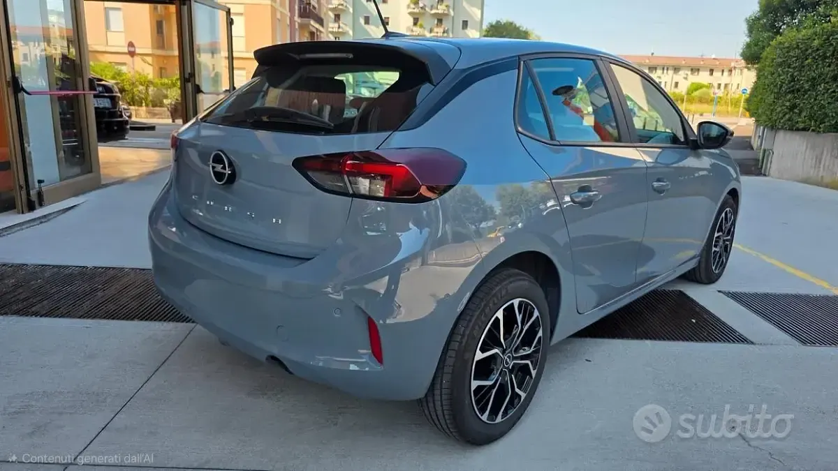 Usata Opel Corsa 75 CV (55 kW) 2024 Blu Utilitaria