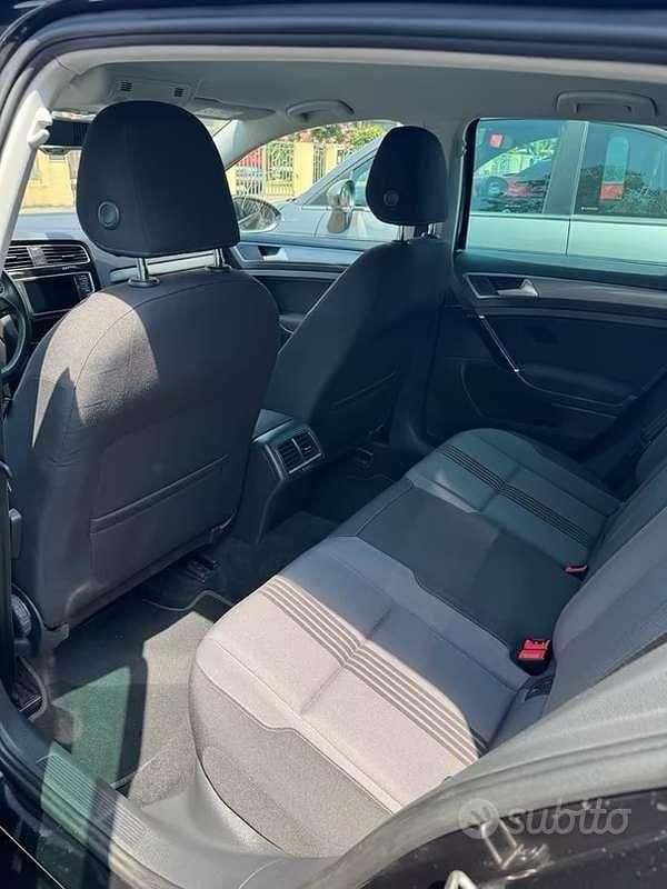 Usata VW Golf VII Highline 110 CV (80 kW) 2016 Nero Berlina