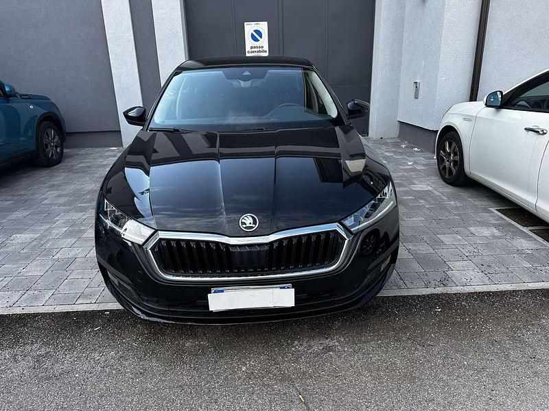 Other Usata 2020 Skoda Octavia Executive Tre volumi | 15.900 € (Cara) - Immagine 1/4