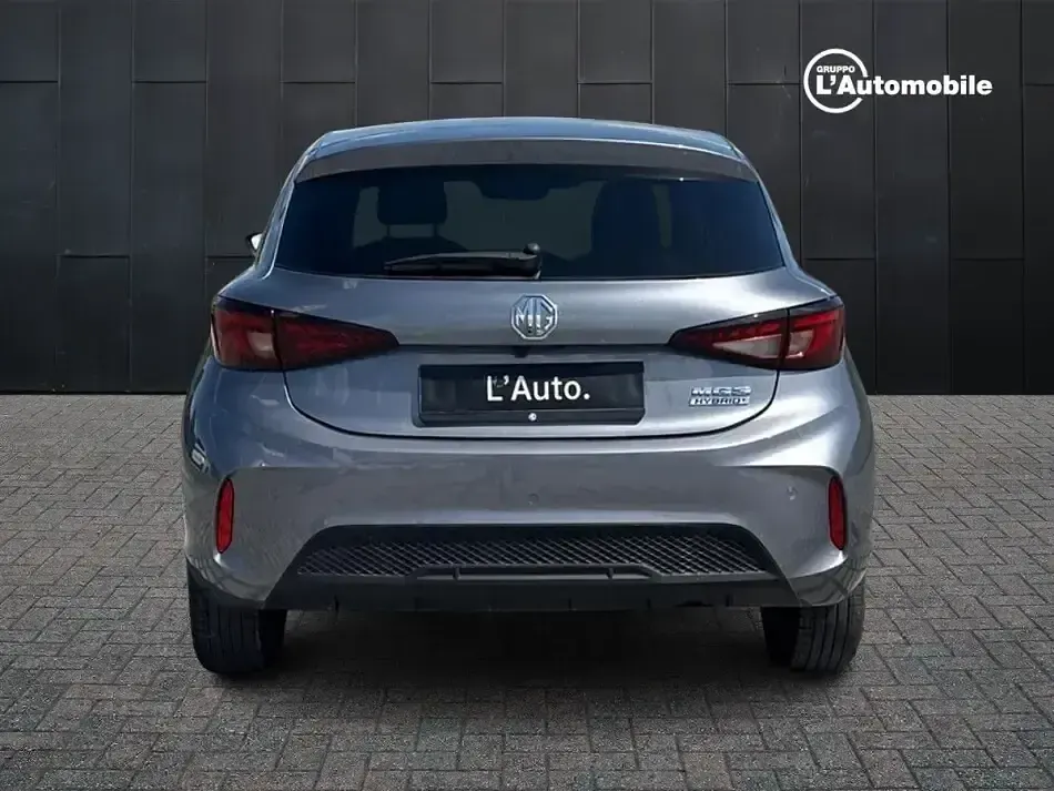 Usata MG MG3 Luxury 102 CV (75 kW) 2025 Utilitaria