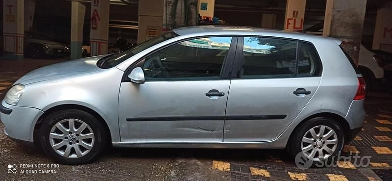 Usata VW Golf IV Comfortline 105 CV (77 kW) 2004 Grigio Berlina