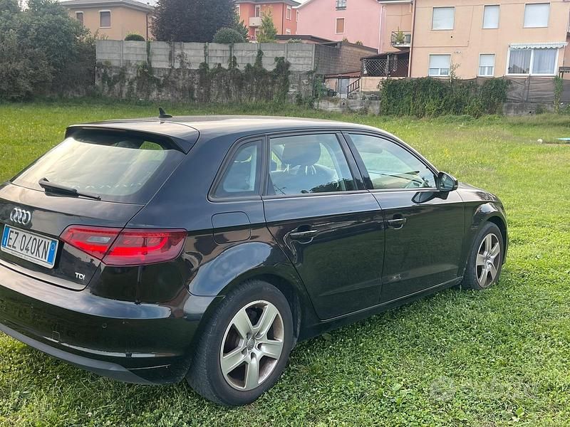 Usata Audi A3 116 CV (85 kW) 2015 Berlina