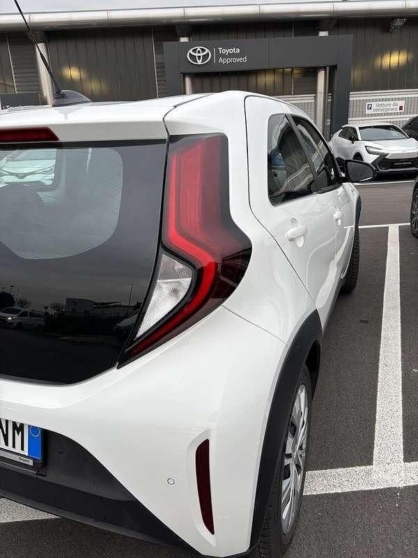 Nuova Toyota Aygo X Edition 72 CV (52 kW) 2025 Bianco SUV